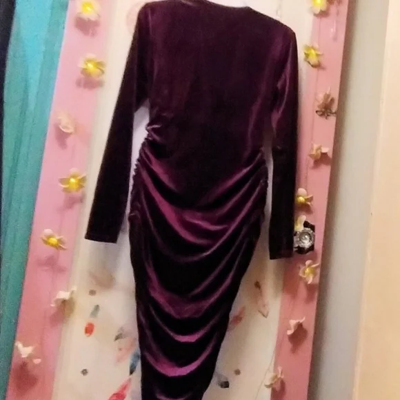 Myone DEEP V & Purple Velevet Long Sleeve Stretchy Bodycon Midi Dress (L) EUC! - Picture 4 of 8